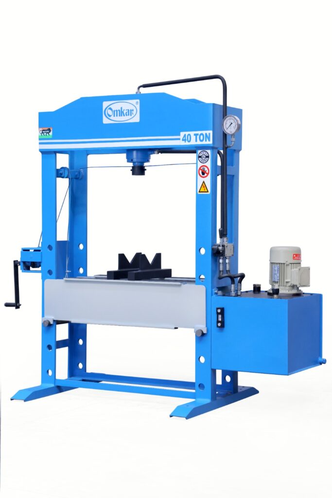 100 Ton Power Operated